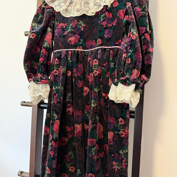 VINTAGE FLORAL VELVET LACE DRESS SZ 4 - Picture 2 of 7